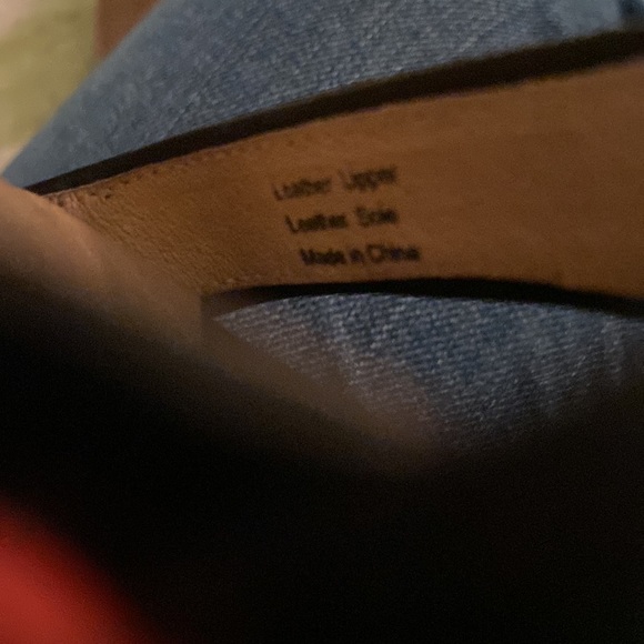 L.A.M.B Penny Beaded Colorblock Platform Wedge Sandals - 7 - Picture 13 of 15